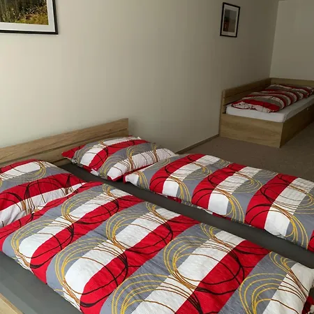 Apartmanovy Byt 2 Tremosna Zewnętrze zdjęcie