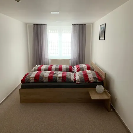 Apartmanovy Byt 2 Tremosna Zewnętrze zdjęcie