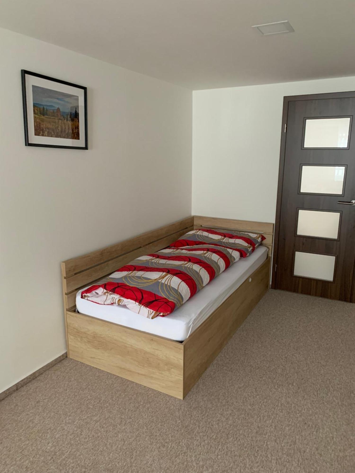 Apartmanovy 2 *