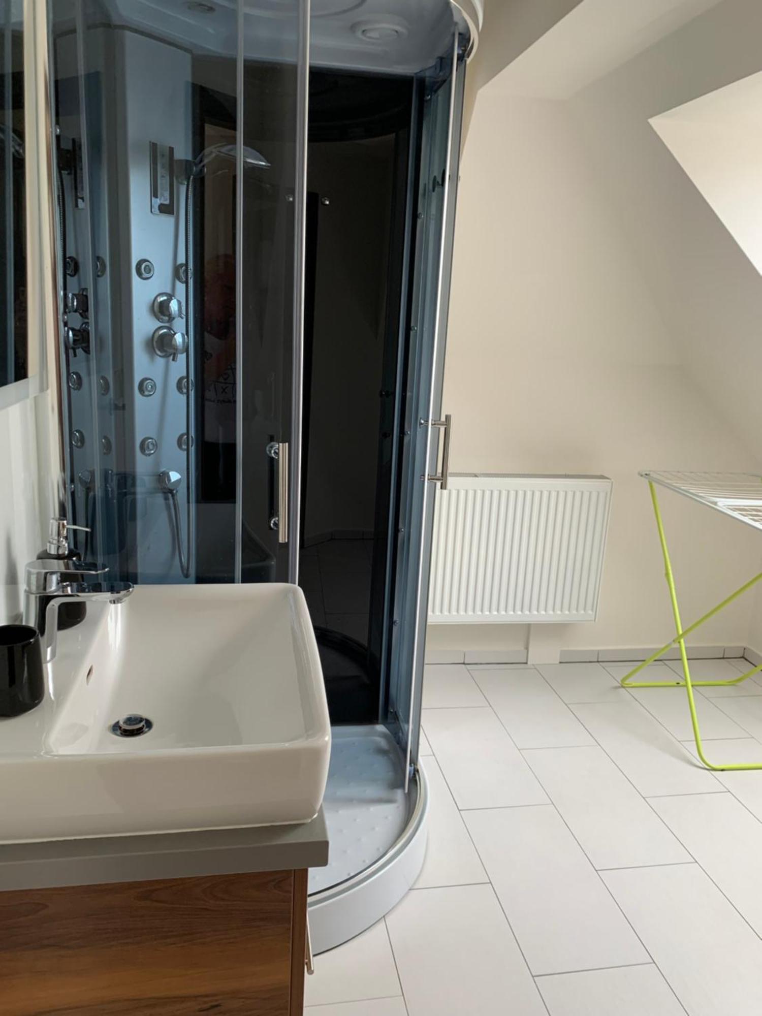 Apartmanovy 2 *